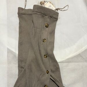 Pink Rose Laurel Oak Ribbed Knit Midi Skirt - XS - Side Button Detail